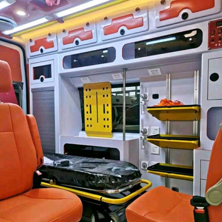 湖里长途救护车护送病人租赁价格