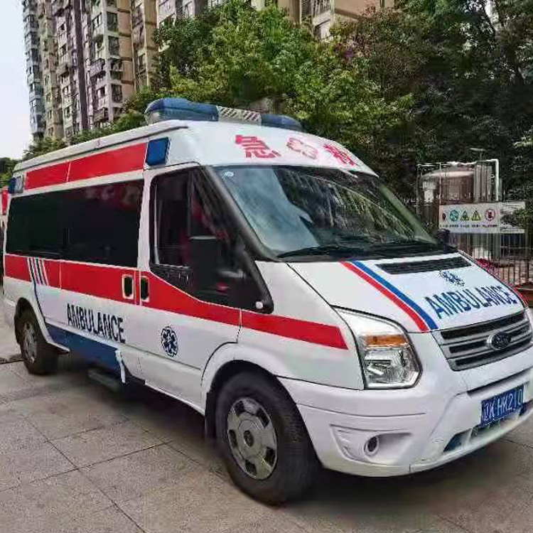 湖里长途救护车护送病人返乡